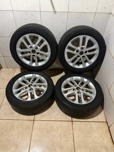 Rodas aro 16 5x114 Kia cerato original