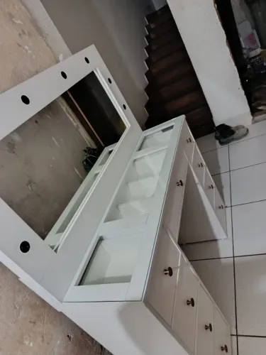 Penteadeira de 9 gavetas