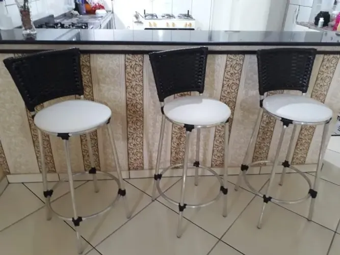 BANQUETA PARA BALCÃO/ ESTRUTURA ALUMINIO/UNIDADE