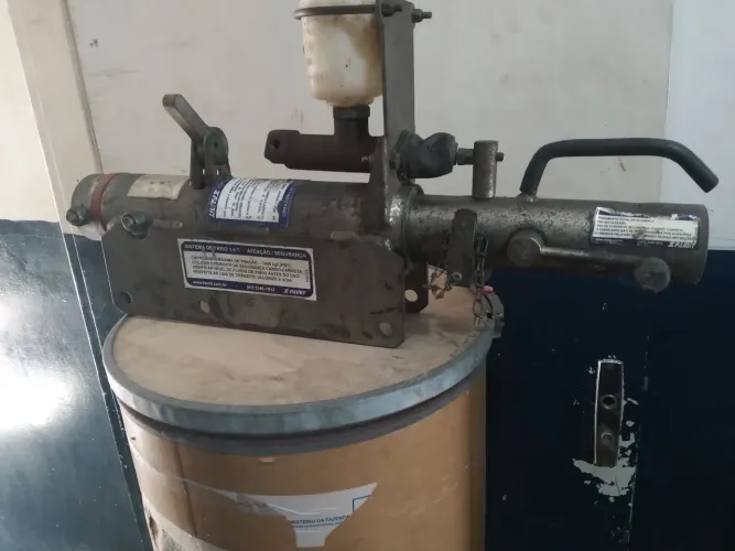 Sistema de freio para carretilha 1.4 toneladas marca famit