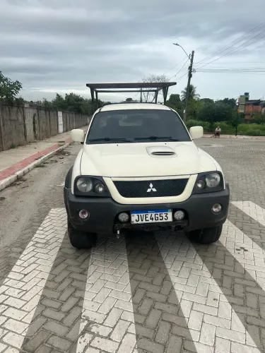 Mitsubishi L200 Outdoor HPE 2.5 4X4 CD T.dies. Mec. 2008