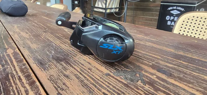 Carretilha shimano slx xt 150 xg