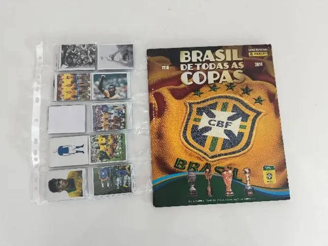 Album Brasil de Todas as Copas completo para colar