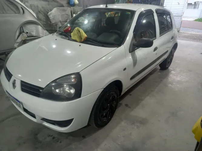 Renault Clio Hi-flex 1.0 16V 5P 2012