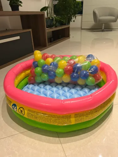 Piscina Infantil Inflável laterais e fundo 80 cm uso Água ou Bolinhas (nova + as bolinhas)