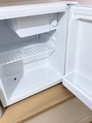 FRIGOBAR À VENDA!