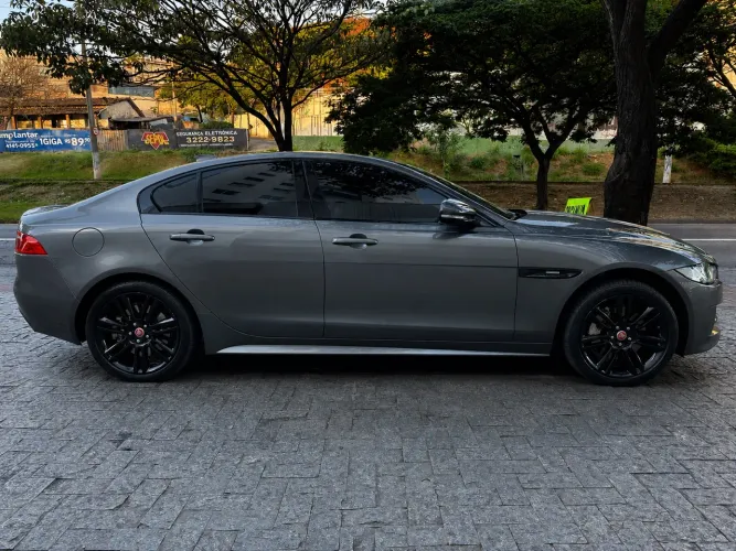 Jaguar XE 2.0 Turboch. R-sport 240/250cv Aut. 2017