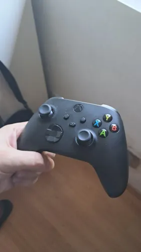 Controle Sem Fio Xbox (Carbon Black)