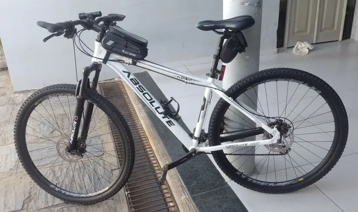 Bicicleta ABSOLUTE