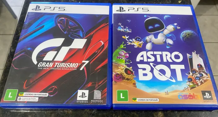 Granturismo 7 + Astro bot PS5 NOVOS ( Vendo separado ou os dois )