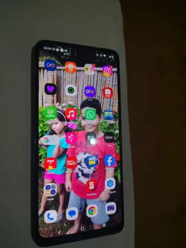 Celular g56