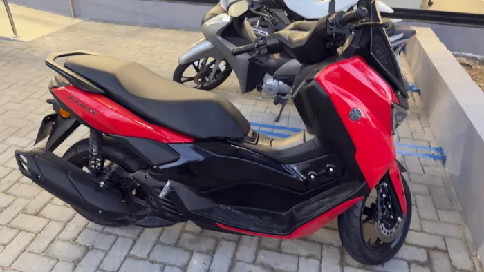 Nmax top novinha pouco uso