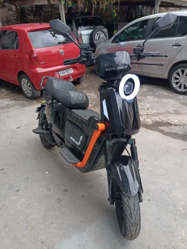 SCOOTER ELÉTRICA - ANGEL U2 ELÉTRICA - 2 BATERIAS - 1000W - IMPECÁVEL