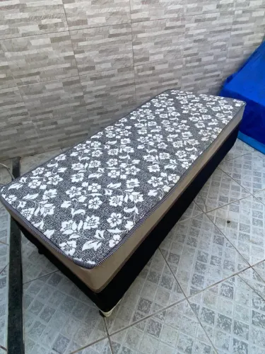 Cama de solteiro oportunidade 