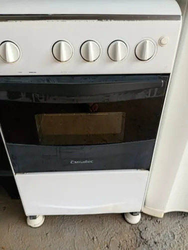 Fogão 4bocas não e automático