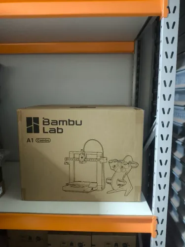 Impressora 3D Bambu Lab A1 Combo