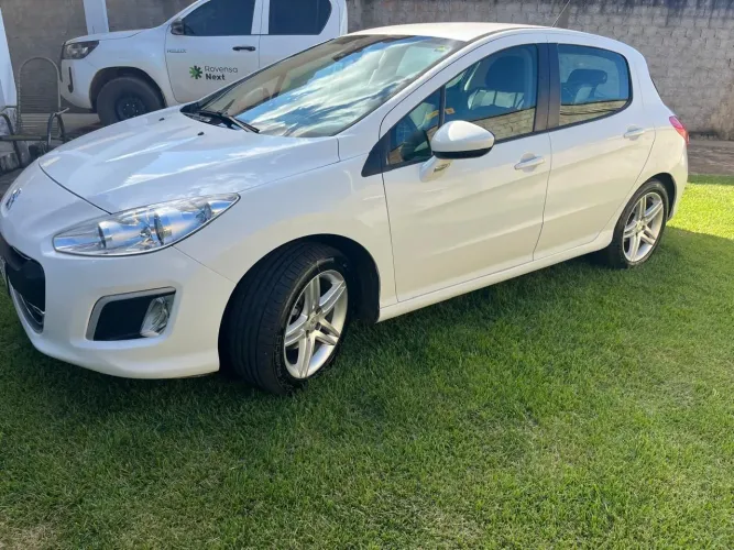 Peugeot 308 Allure 2.0 Flex 16V 5P Aut. 2013