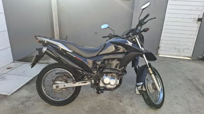NXR Bros 160