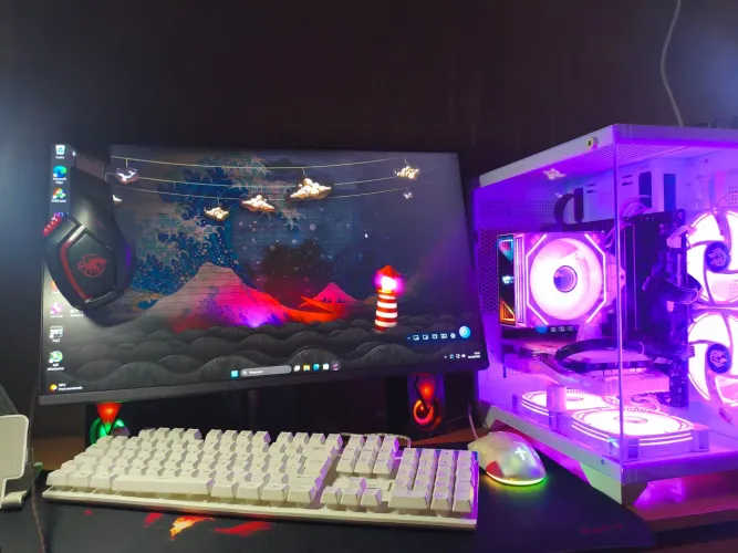 PC GAMER, AM4, DRR4, RYZEN 5, RX580, AORUS ELITE, LG ULTRAGEAR