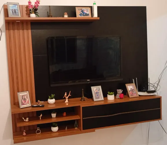 Vendo painel tv novo 400,00