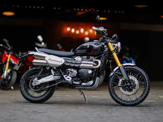 TRIUMPH SCRAMBLER 1200 XE 1200 cc 