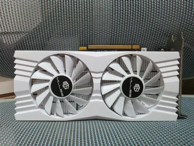 PLACA DE VÍDEO RX 580 8GB MLLSE X-GAME BRANCA - SEMINOVA + CAIXA ORIGINAL