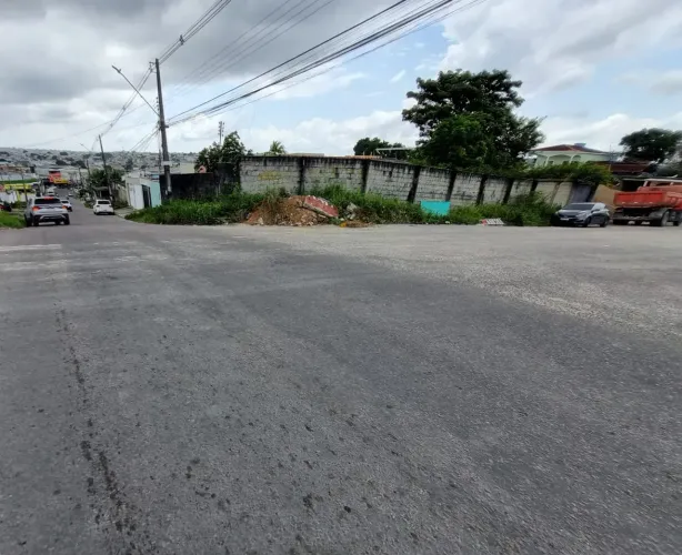 NOVO ALEIXO, Terreno Avenida Principal