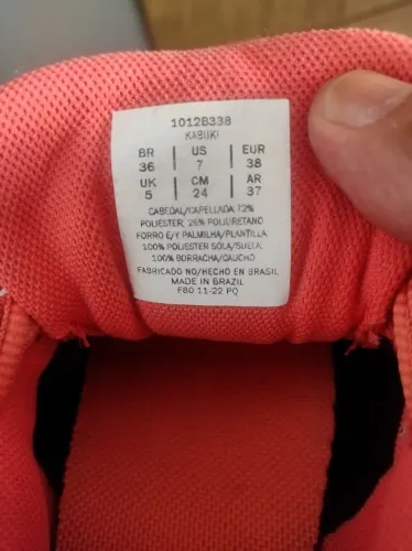 Tênis feminino número 37 ótimo estado Divinópolis