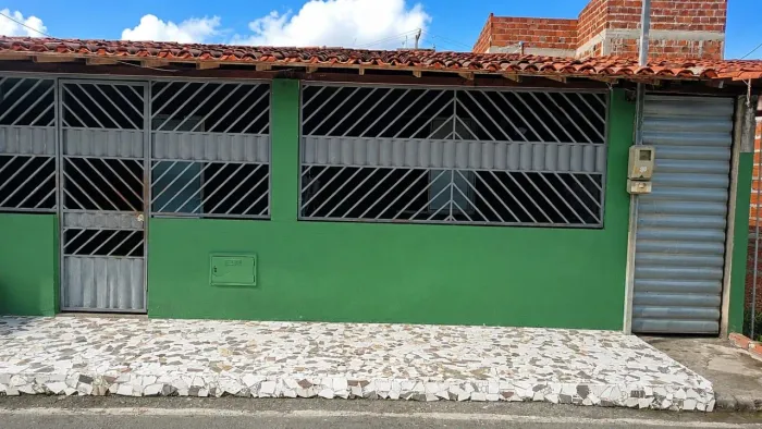 Casa a venda em Cairú de Salinas, próximo à Praias