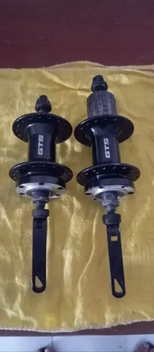 Par de cubos GTS 36 furos Cassete/P Disco 6 parafusos e Esferados, não é de Rolamento