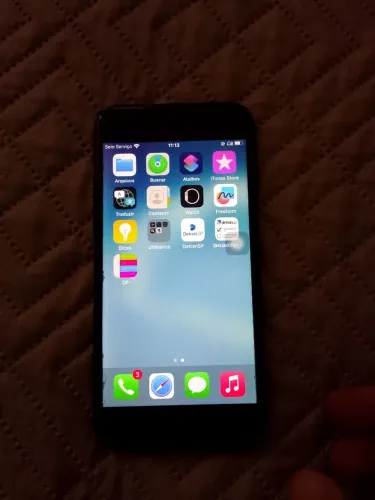 iPhone 8