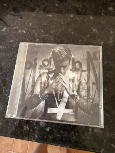 Coleção de CDs Originais - Justin Bieber + Demi Lovato (3 CDs)