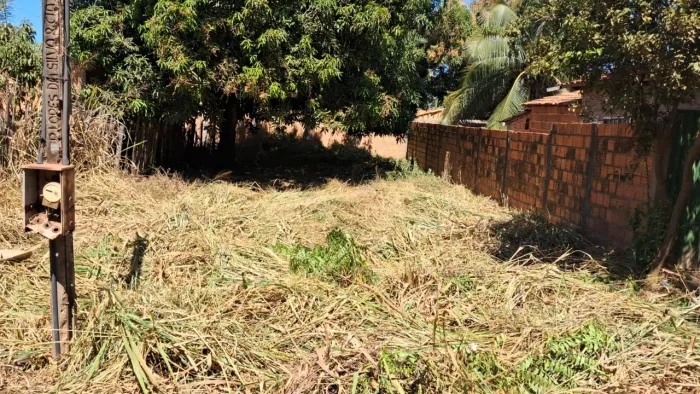 Vendo Lote Bem Localizado no Bairro São Pedro