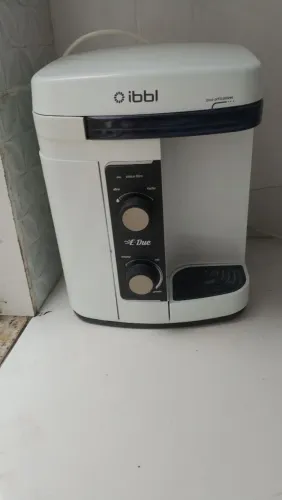 Vendo bebedouro ( purificador de água ) pouco tempo de uso , em perfeito estado .