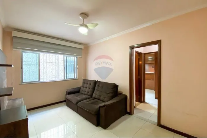 Apartamento de 2 Quartos, 51m², com 1 vaga à Venda em Vista Alegre por R$ 230.000,00