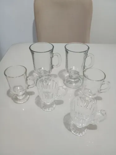 6 Xícaras Capuccino 2 de 230ml + 2 de 100 ml e 2 de 130 ml 45,00 as 6 peças