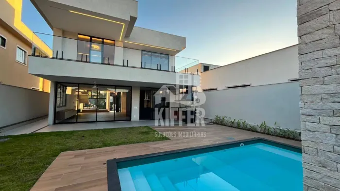 Casa para Locação com 3 Quartos no Condomínio Alphaville 1 Inoã, Maricá/RJ