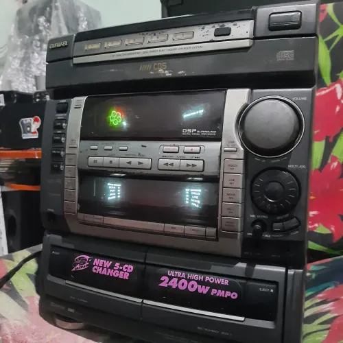 Aiwa f9 funcionando radio e auxiliar