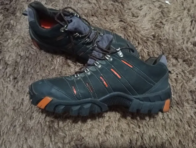 Bota adventure NOVA