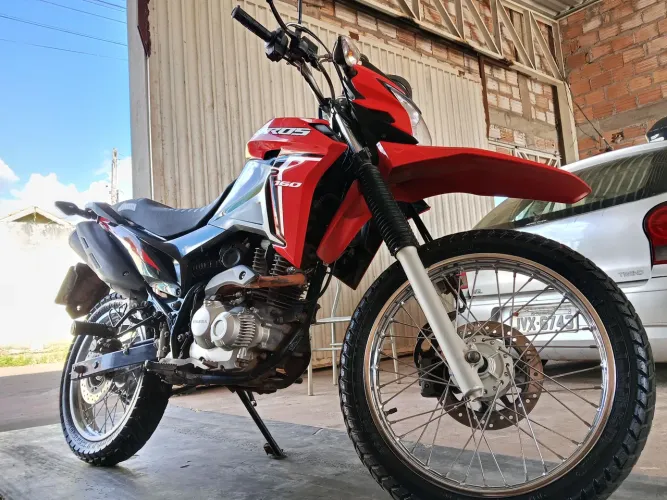 Bross 160 ano 23 modelo 2024