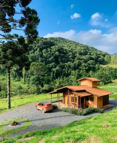 Lindo e exuberante sítio a venda no bairro Bom Jardim, Monte Verde, Camanducaia, venha con