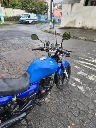 Suzuki Yes 2008 motor ok pneus novos Oportunidade