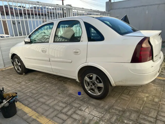 Chevrolet Corsa Sed. Premium 1.4 8V Econoflex 4P 2012