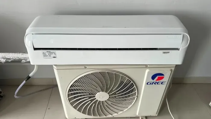 Ar-Condicionado Split Gree Inverter 30.000 BTUs Quente e Frio 220V