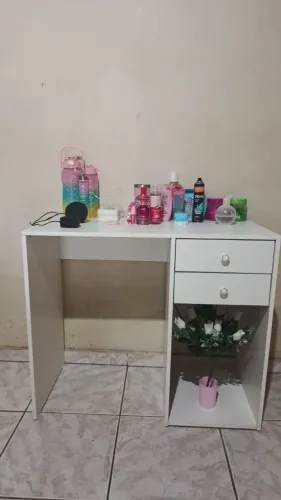Escrivaninha Branca
