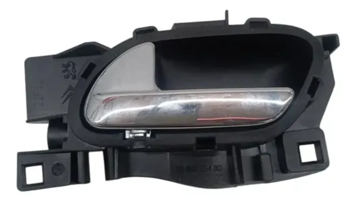 Moldura Puxador Botão Dianteiro Esquerdo Peugeot 308 2012