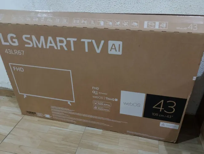 Tv LG 43pol FHD LR67 (Menos de 1 mês de uso, com nota fiscal, na garantia, Nova)