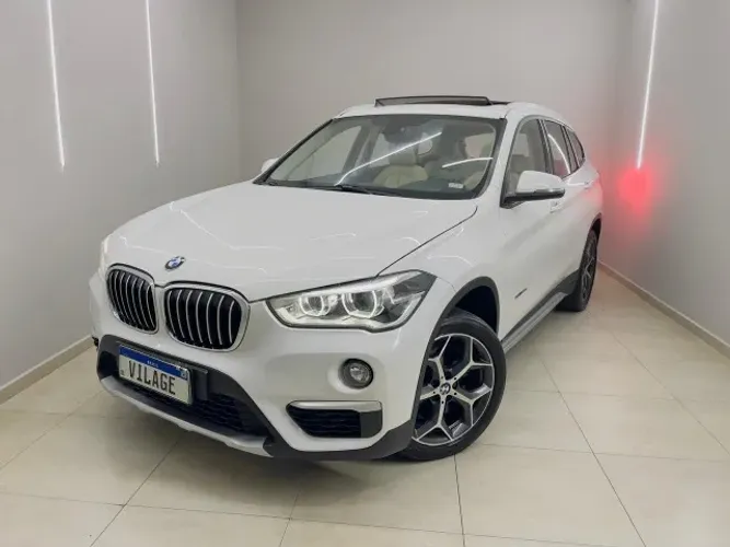 BMW X1 Sdrive 20I X-line 2.0 TB Active Flex 2018