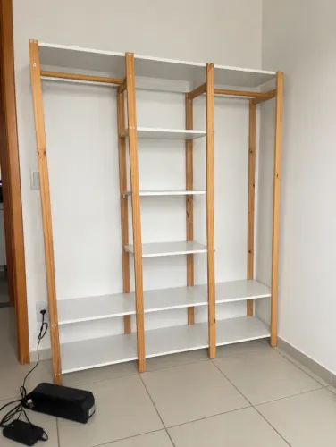 Vendo armário closet