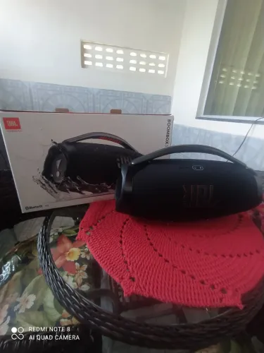 JBL boombox 3
